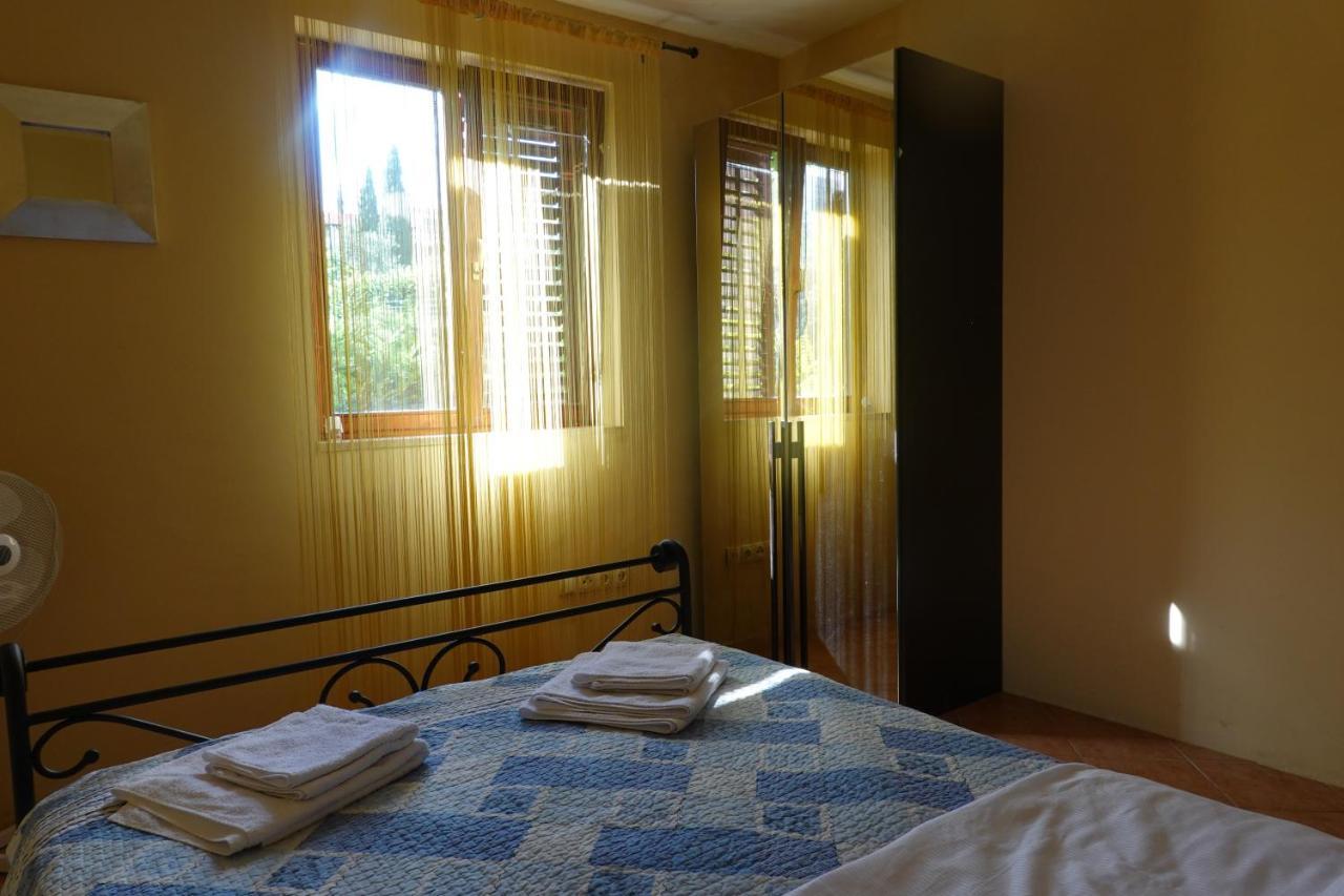Villa Flora Abbazia Esterno foto