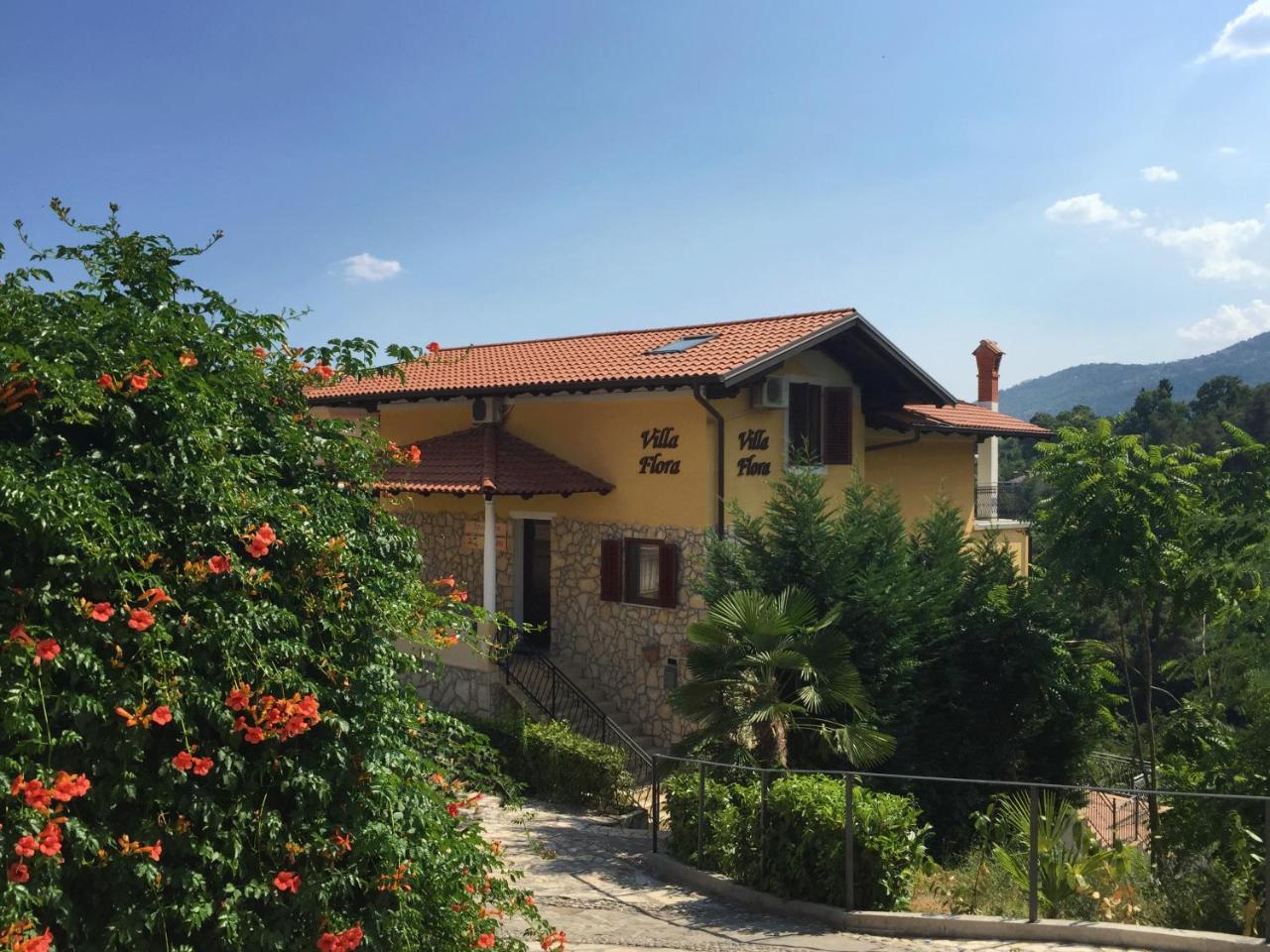 Villa Flora Abbazia Esterno foto